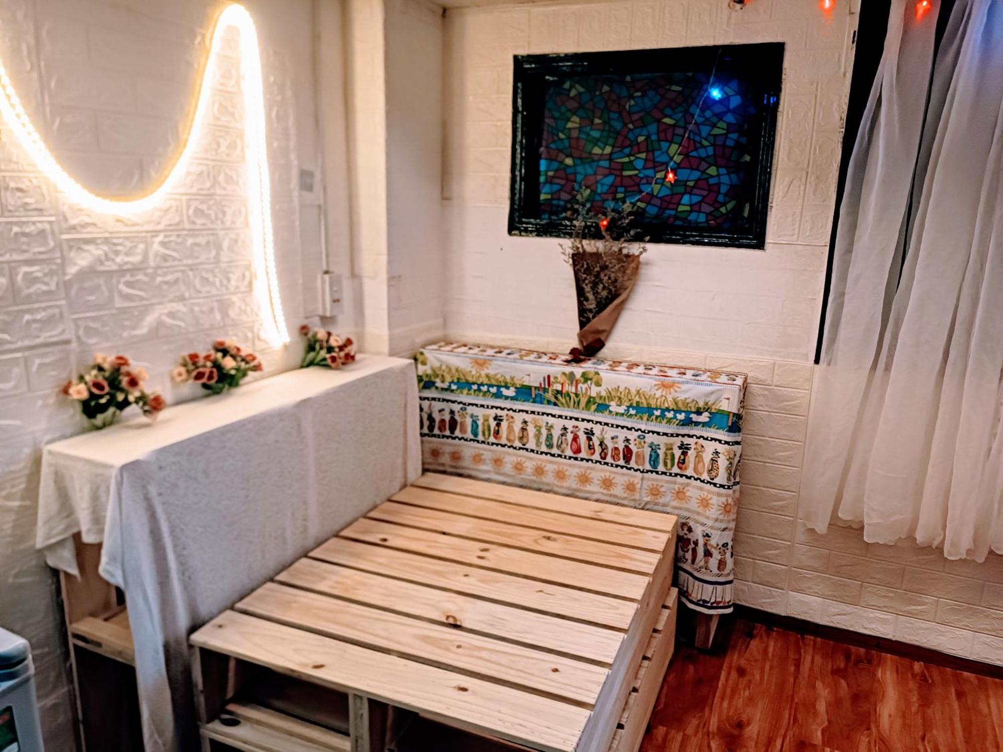Căn hộ 430 Private With Washing Machine And Kitchen TP. Hồ Chí Minh
